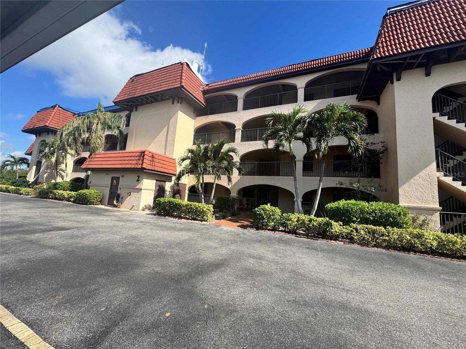 Punta Gorda, FL 33980,23465 HARBORVIEW RD #243