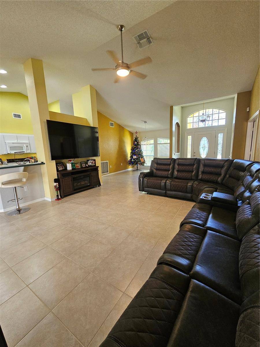 Lake Wales, FL 33898,1072 OLD CUTLER RD