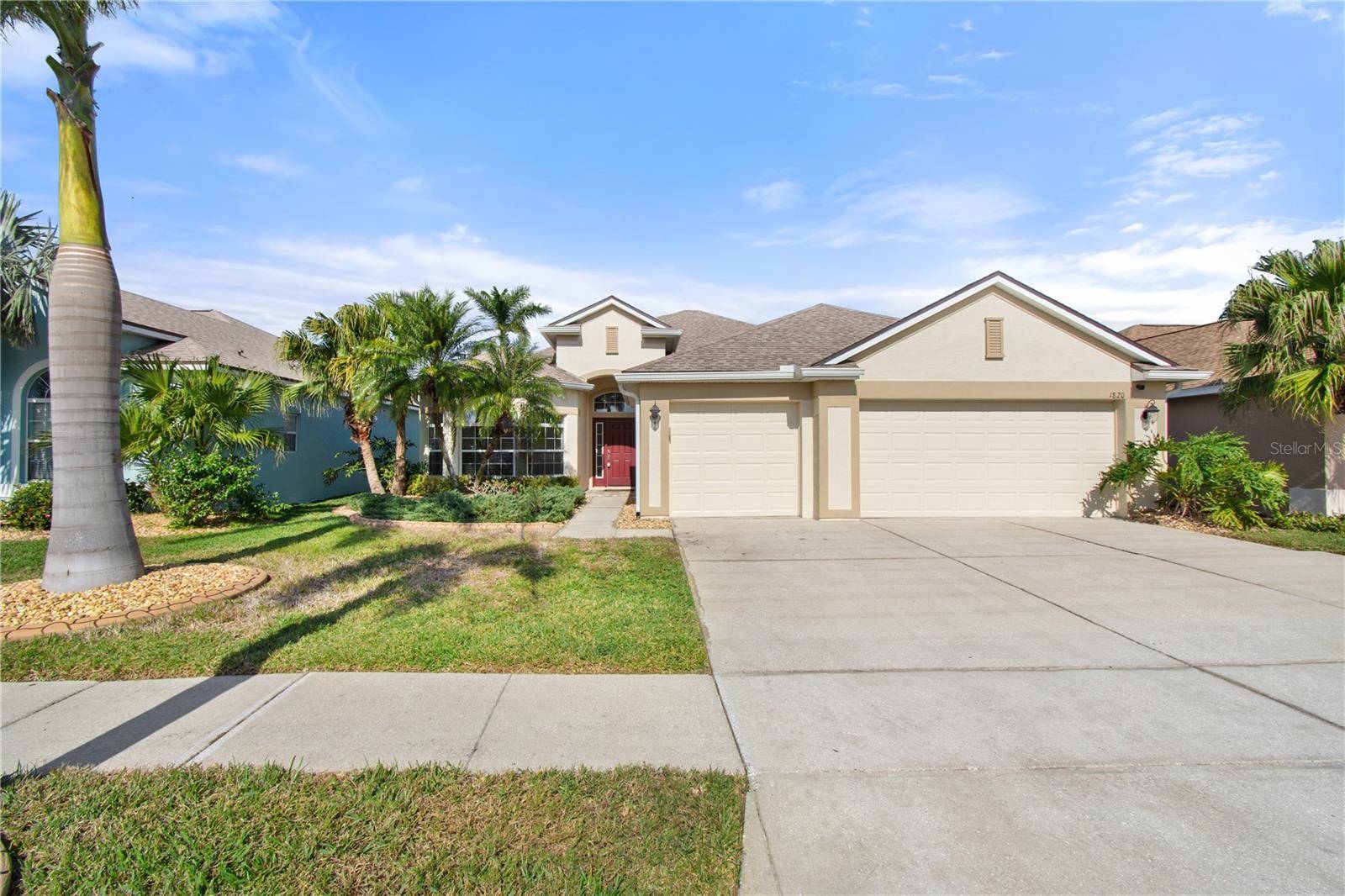 Ruskin, FL 33570,1820 MIRA LAGO CIR