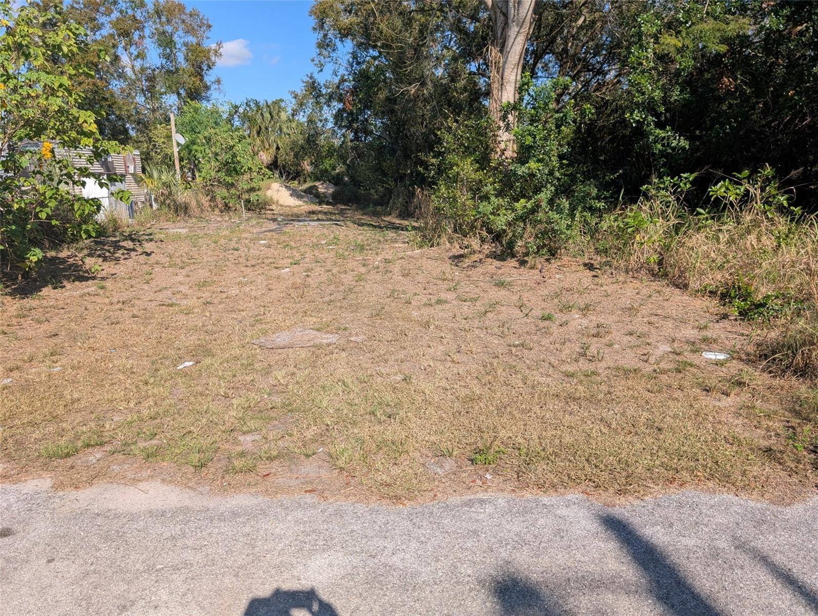 Winter Haven, FL 33881,865 3RD ST