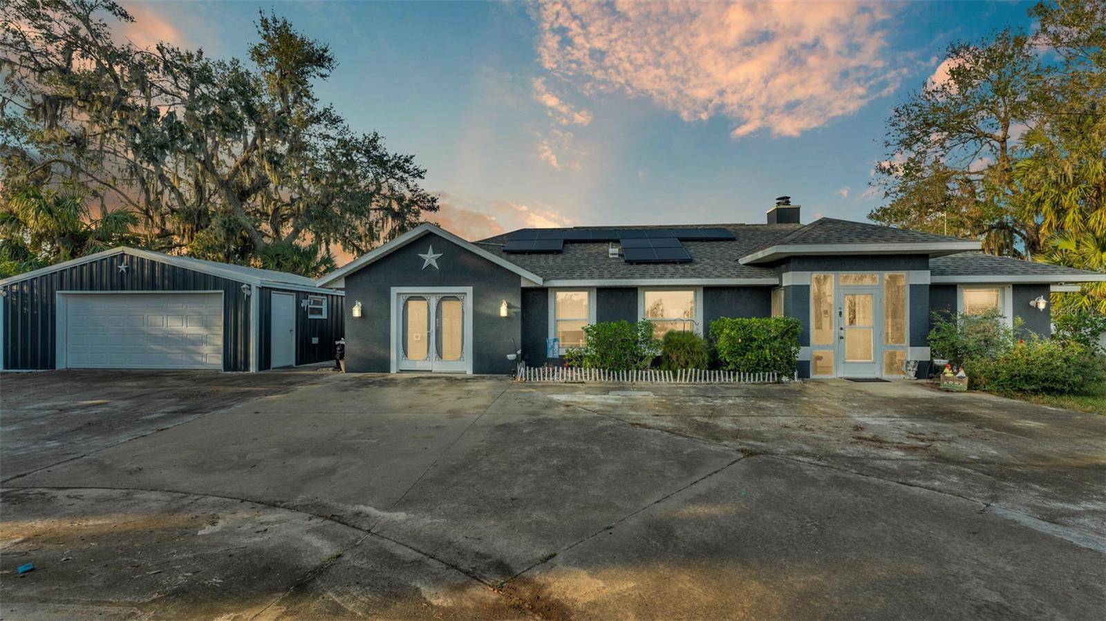 Frostproof, FL 33843,1769 S LAKE REEDY BLVD