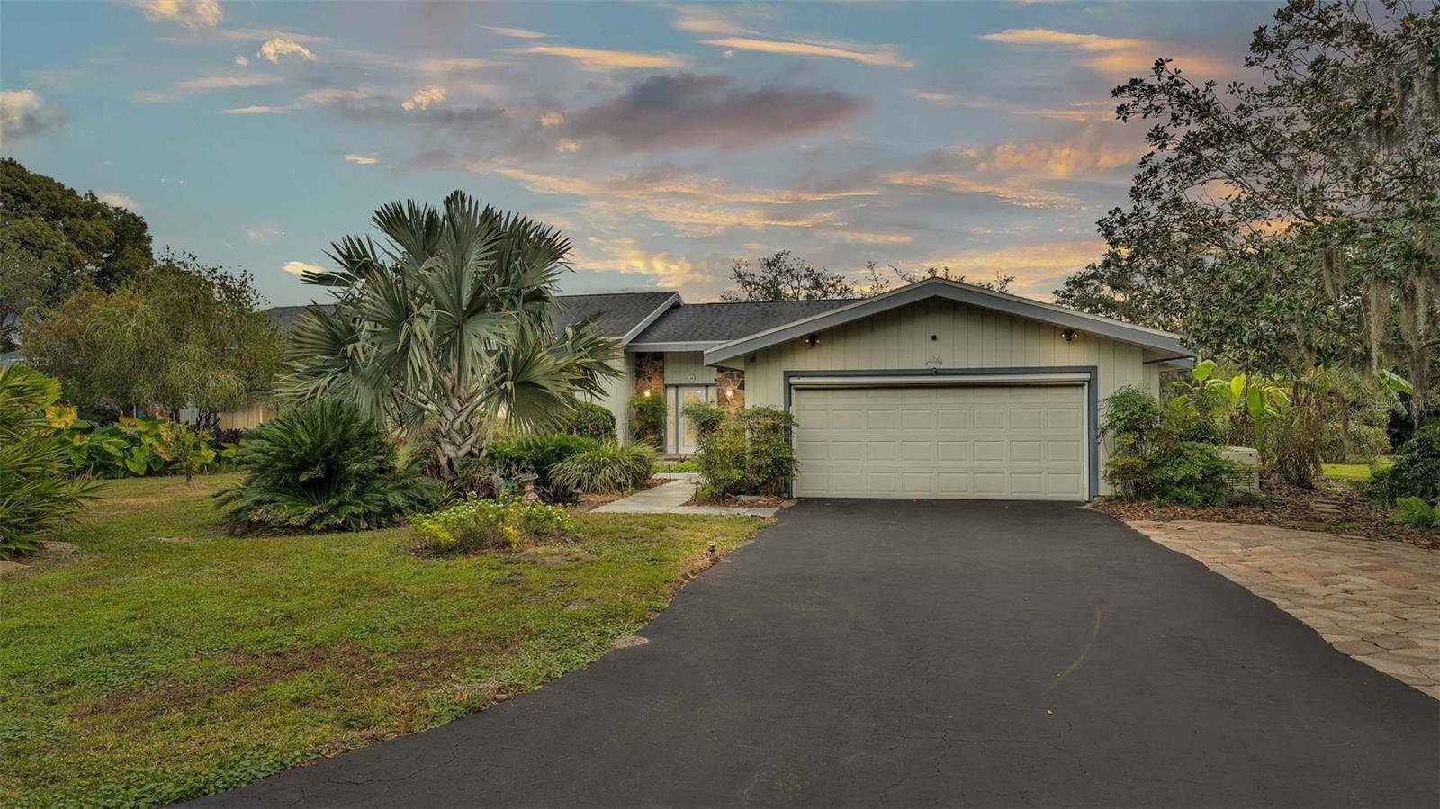 Haines City, FL 33844,48 NOTTINGHAM WAY