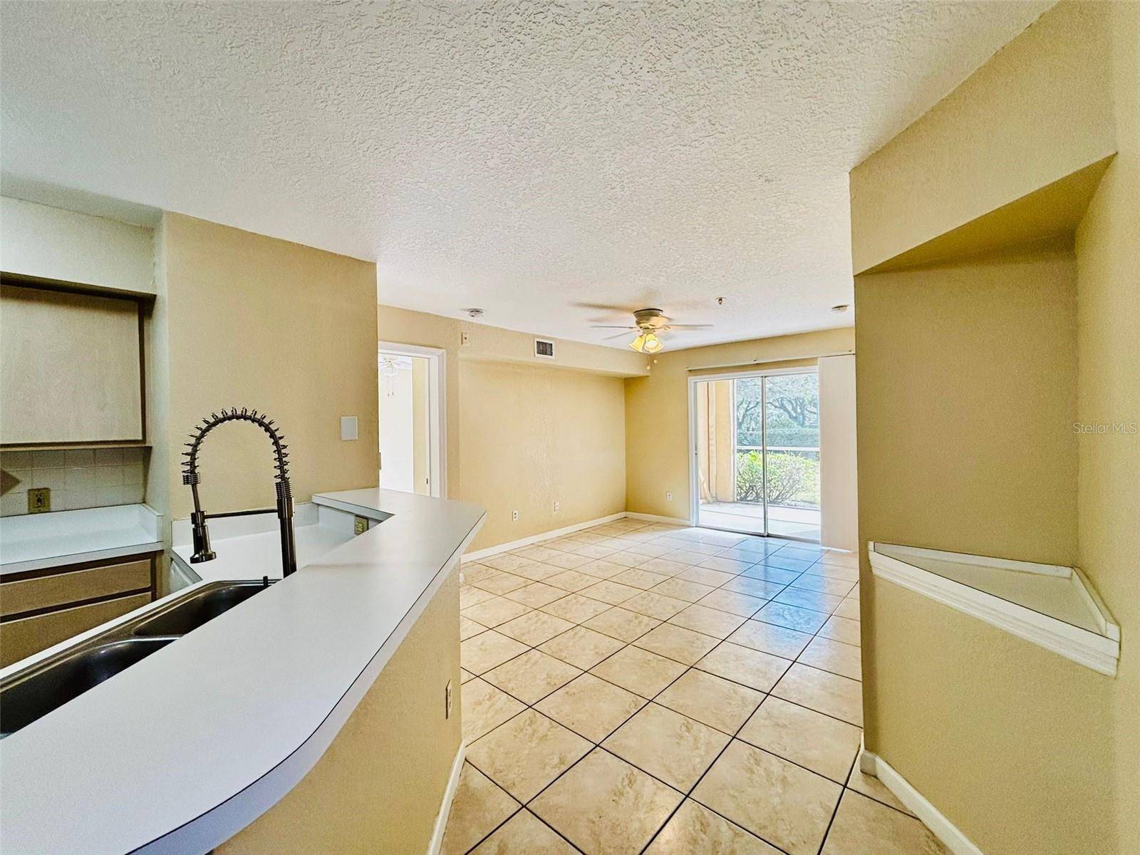 Altamonte Springs, FL 32714,820 CAMARGO WAY #108