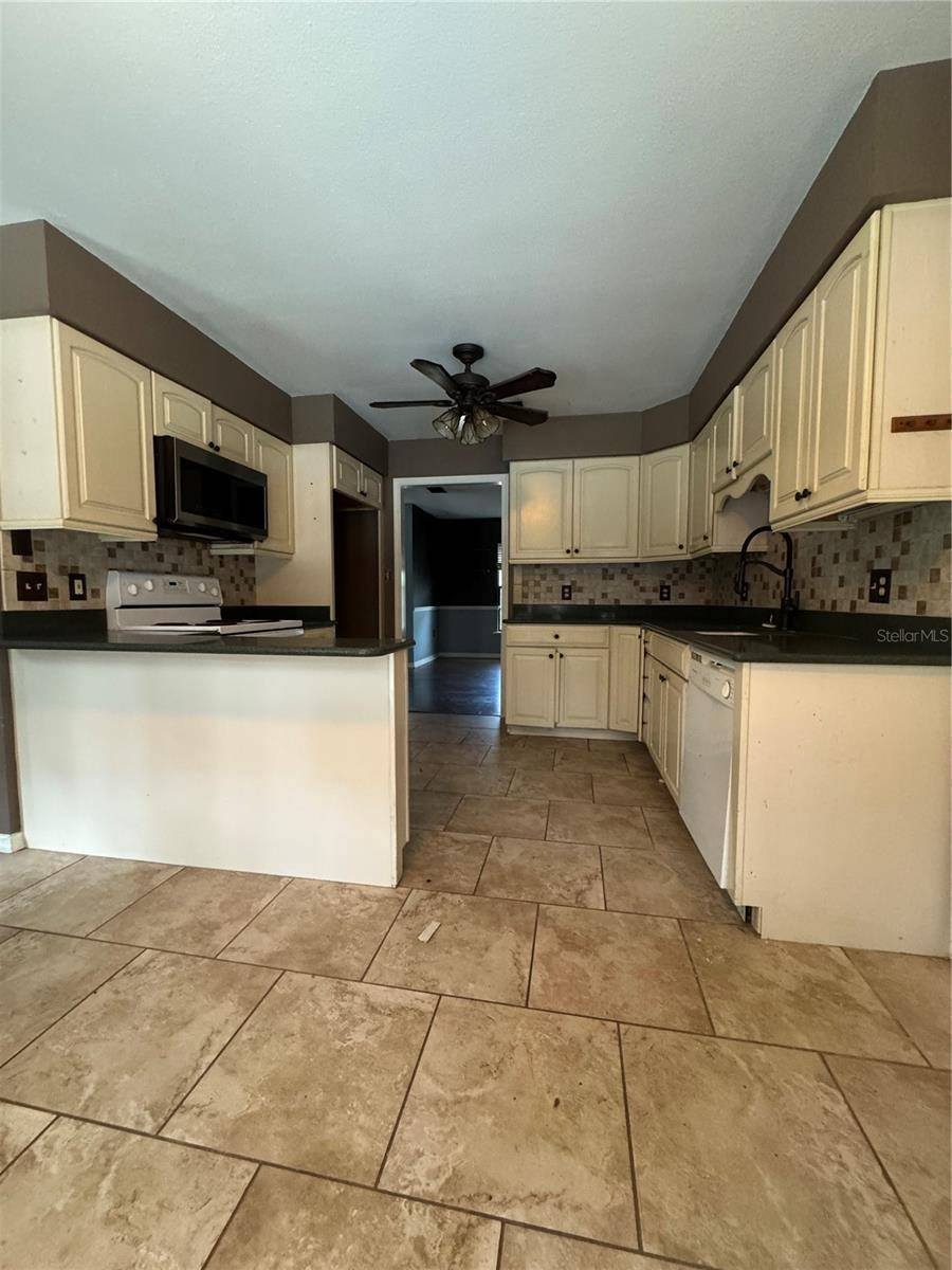 Lake Wales, FL 33898,3710 BLACK JACK CT