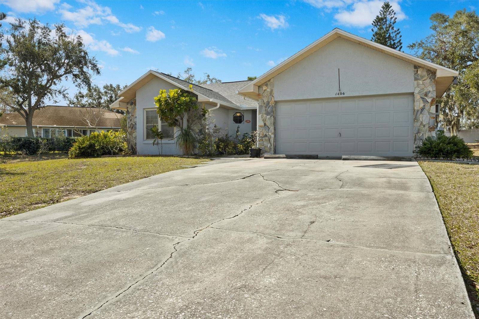 Lake Wales, FL 33853,1406 CHAMBERLAIN LOOP