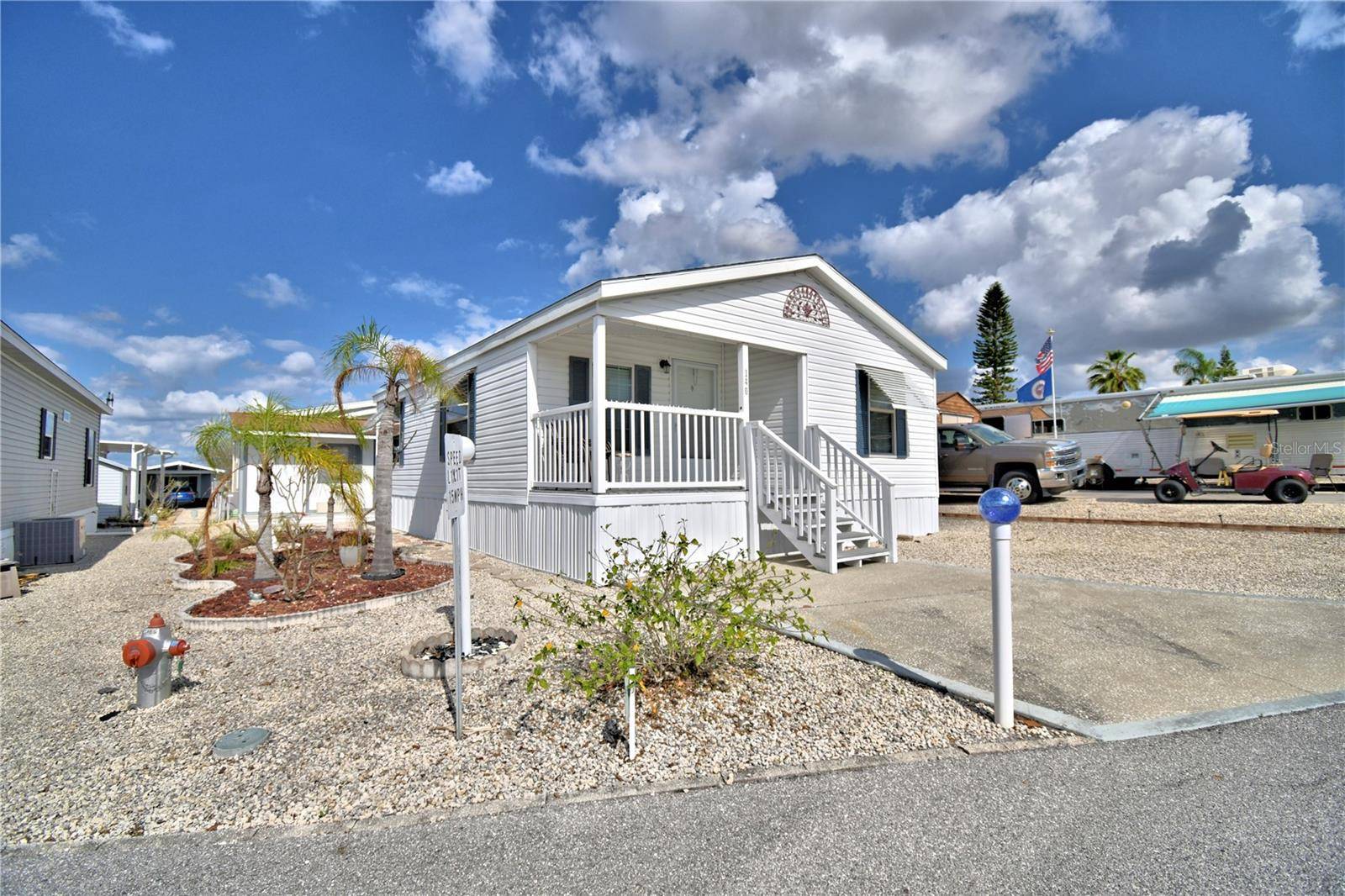 Haines City, FL 33844,251 PATTERSON RD #i#40