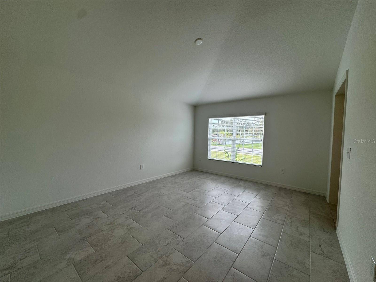 Bartow, FL 33830,2004 WINDING RIVER CV