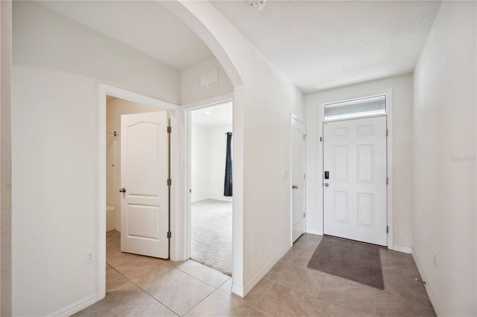 Lakeland, FL 33811,2759 GRANDBURY GROVE RD