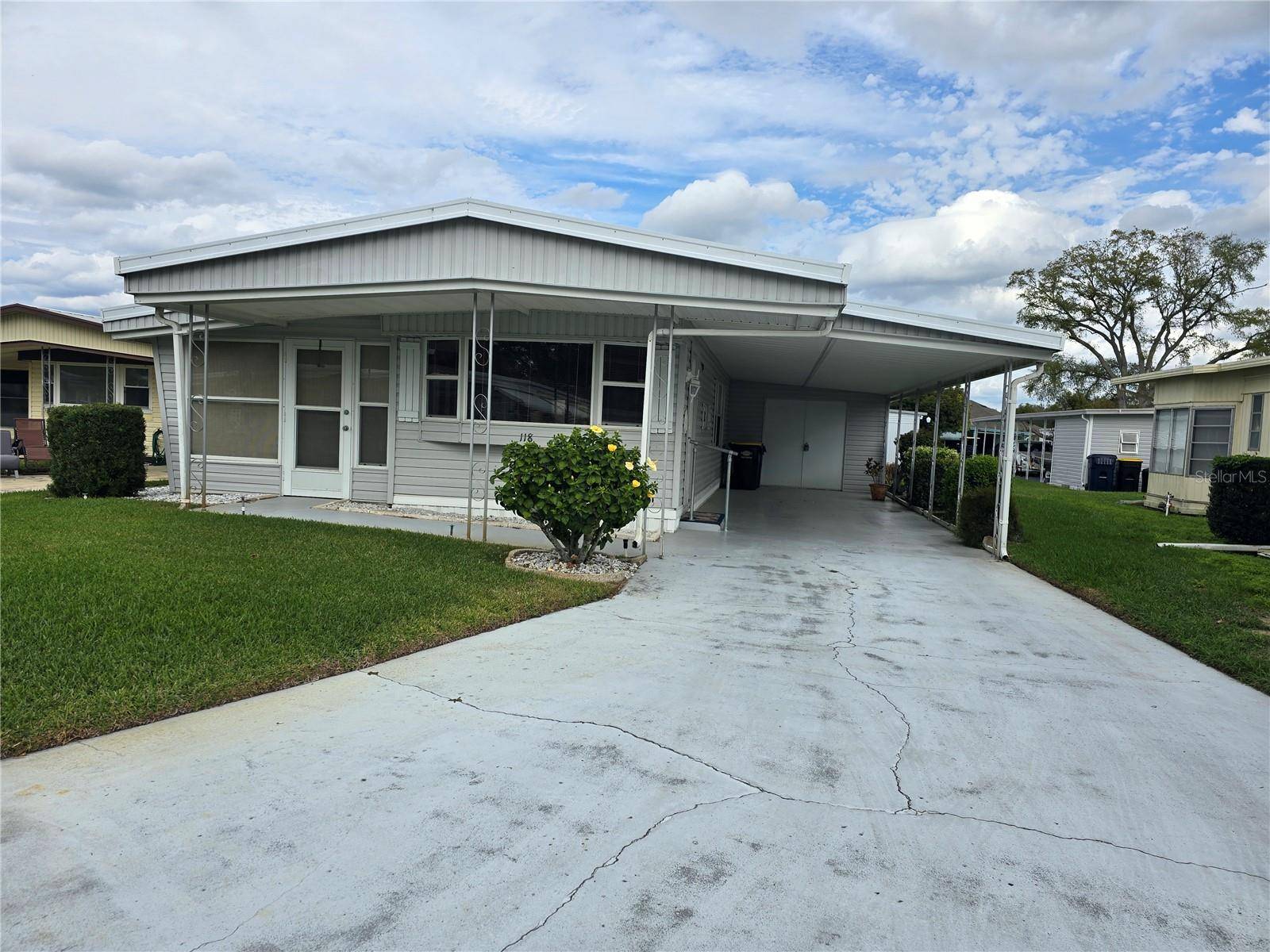 Auburndale, FL 33823,118 PARADISE LN