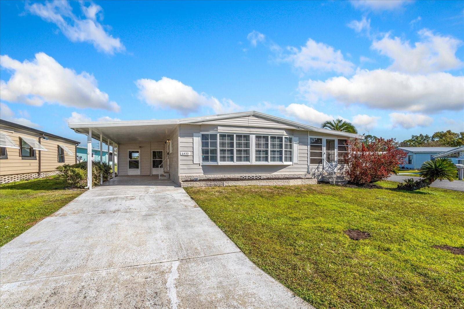 Winter Haven, FL 33881,6433 JACARANDA AVE NE