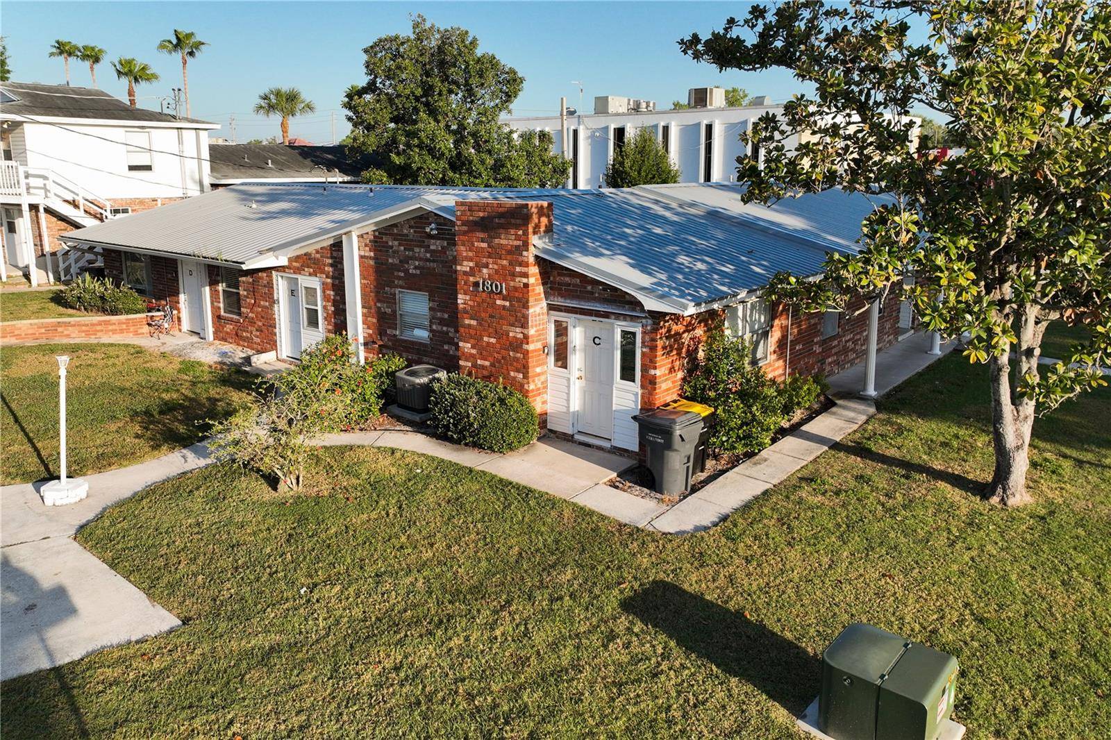 Winter Haven, FL 33880,1801 3RD CT SE