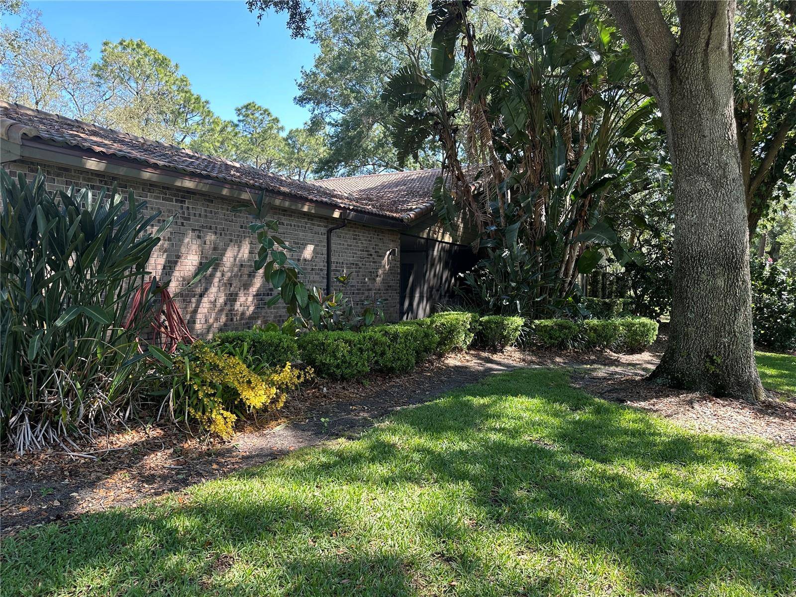 Winter Haven, FL 33884,104 WODEN WAY