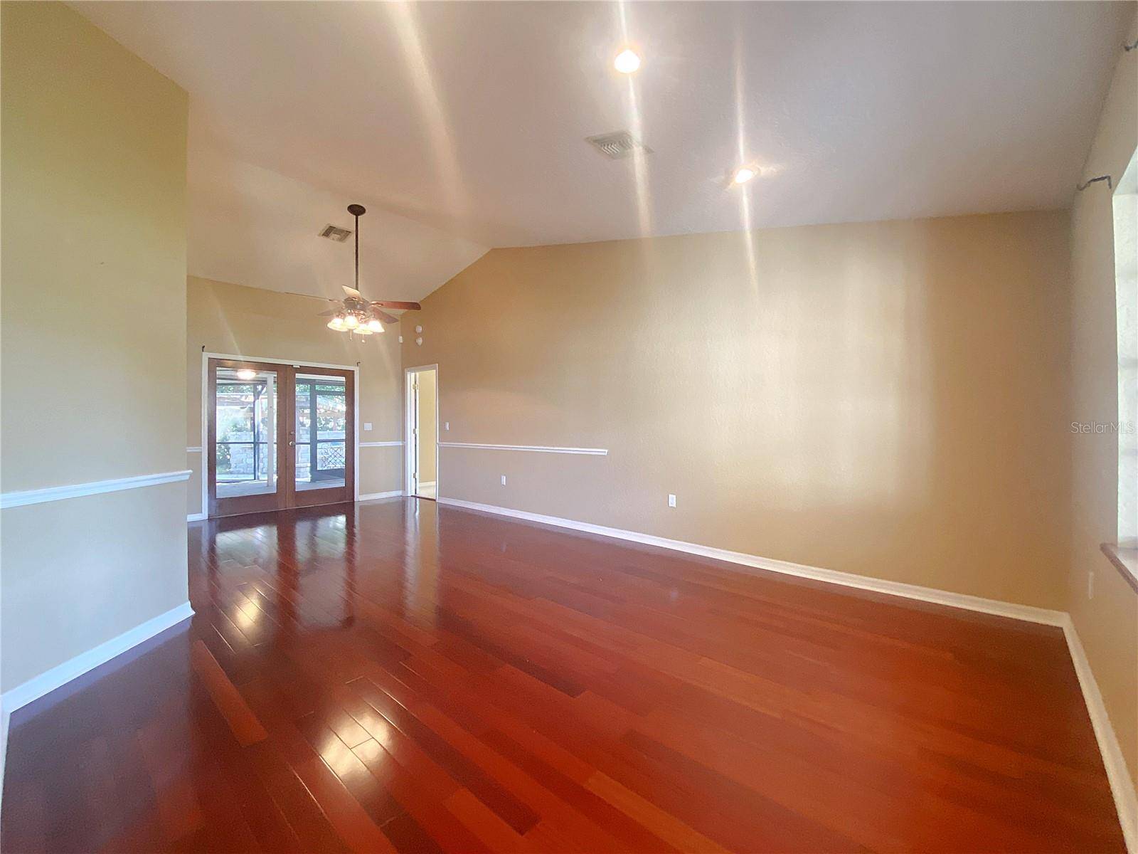 Lake Wales, FL 33898,994 COUNTRY LAKE CIR
