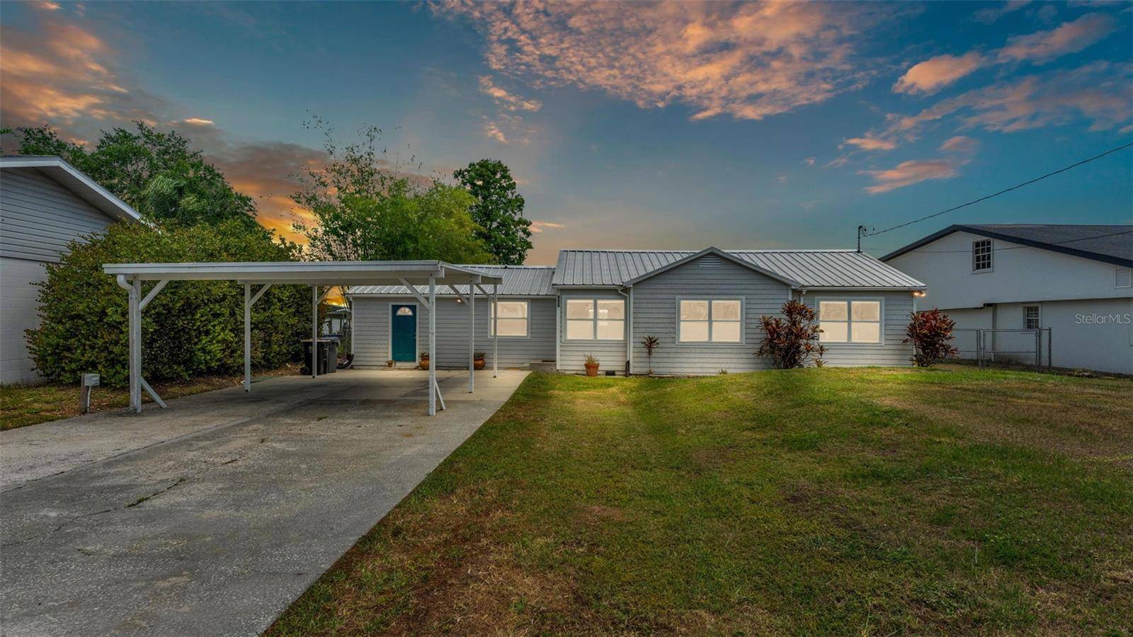 Winter Haven, FL 33881,900 LAKE JESSIE DR