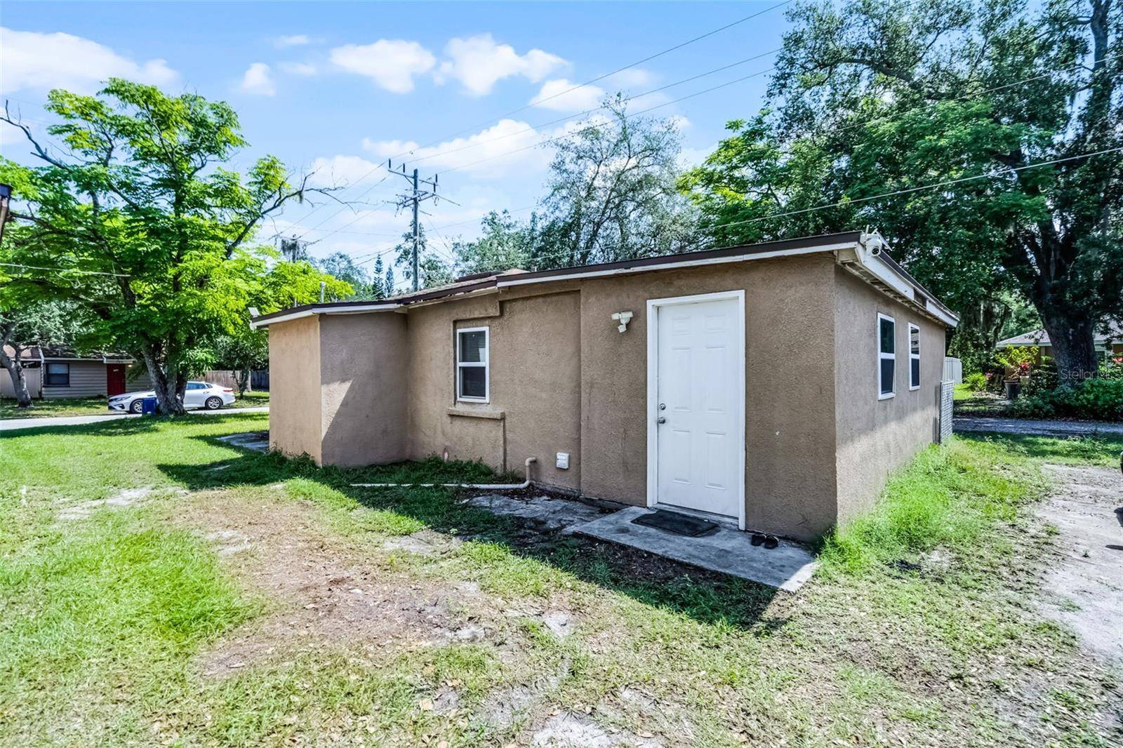 Sanford, FL 32771,401 S HOLLY AVE