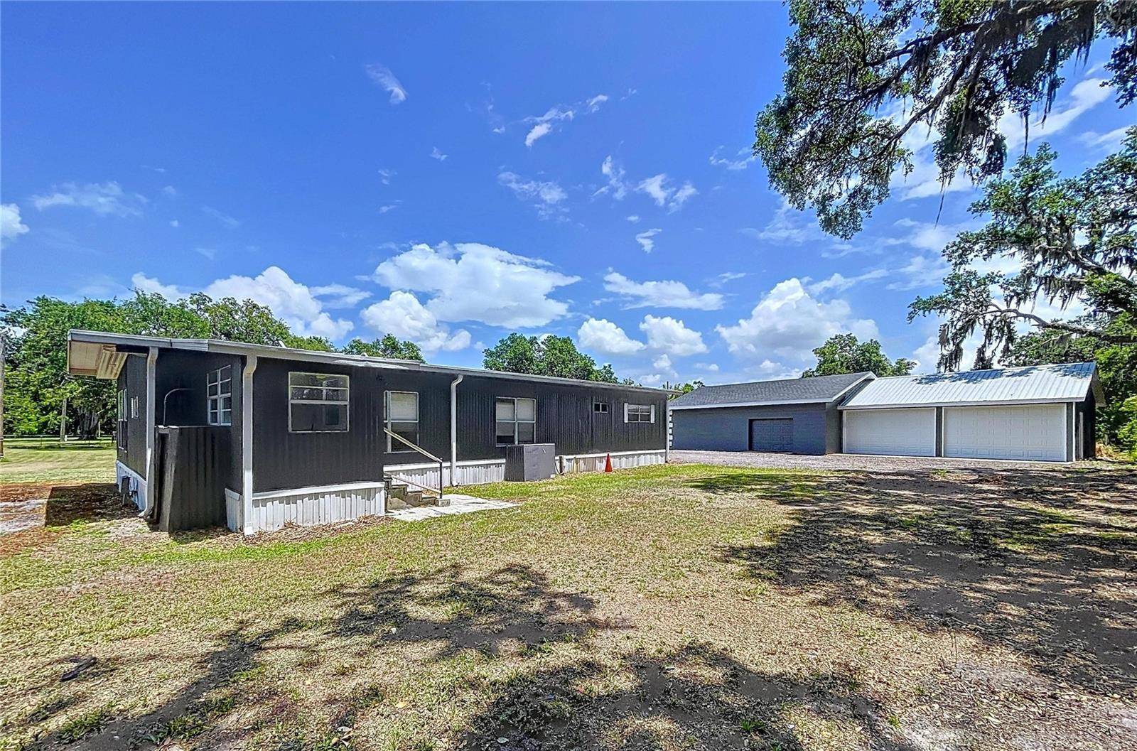 Plant City, FL 33565,113 MYRTLE LN