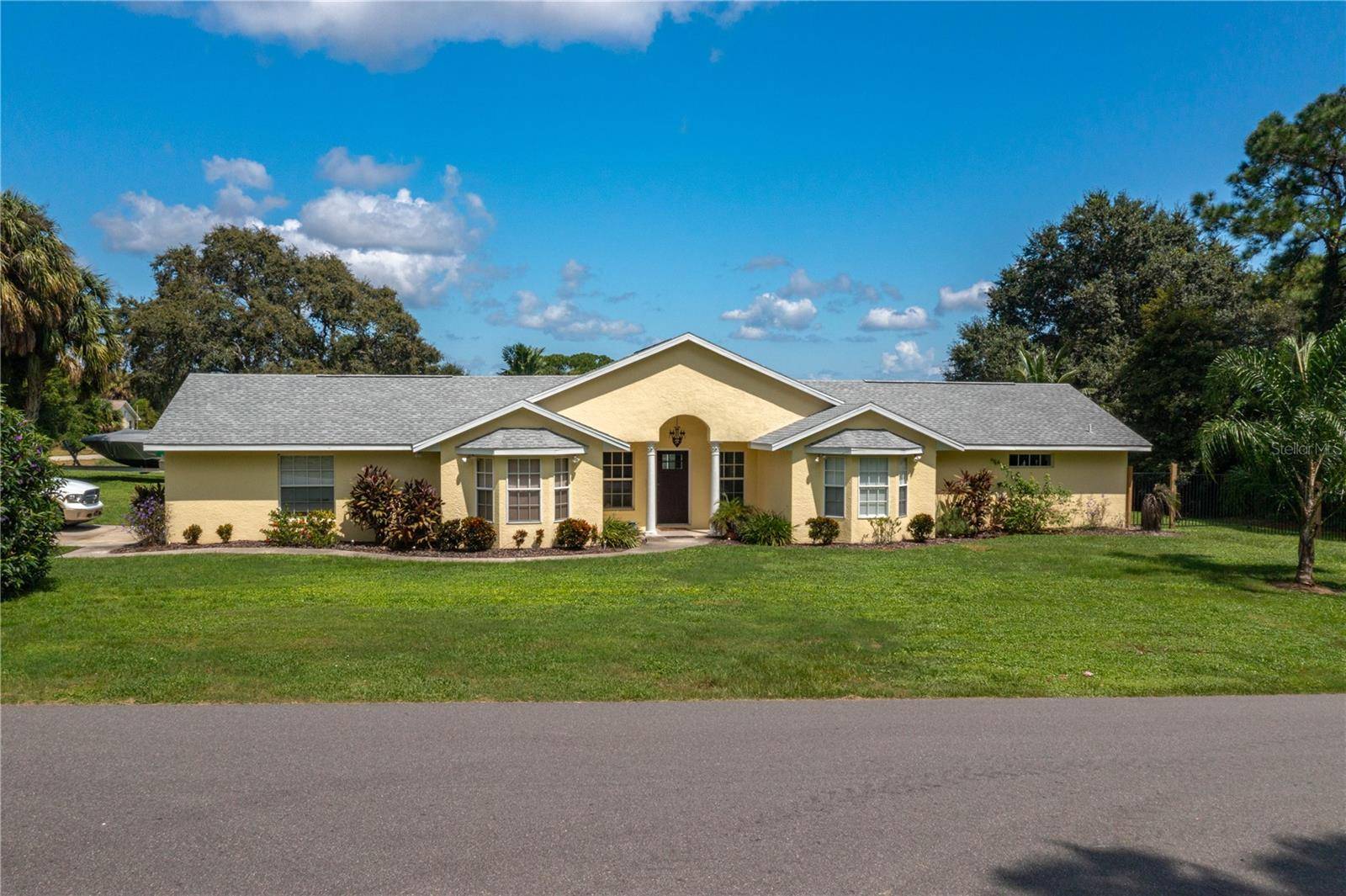 Lake Placid, FL 33852,200 ANDERSON ST NE