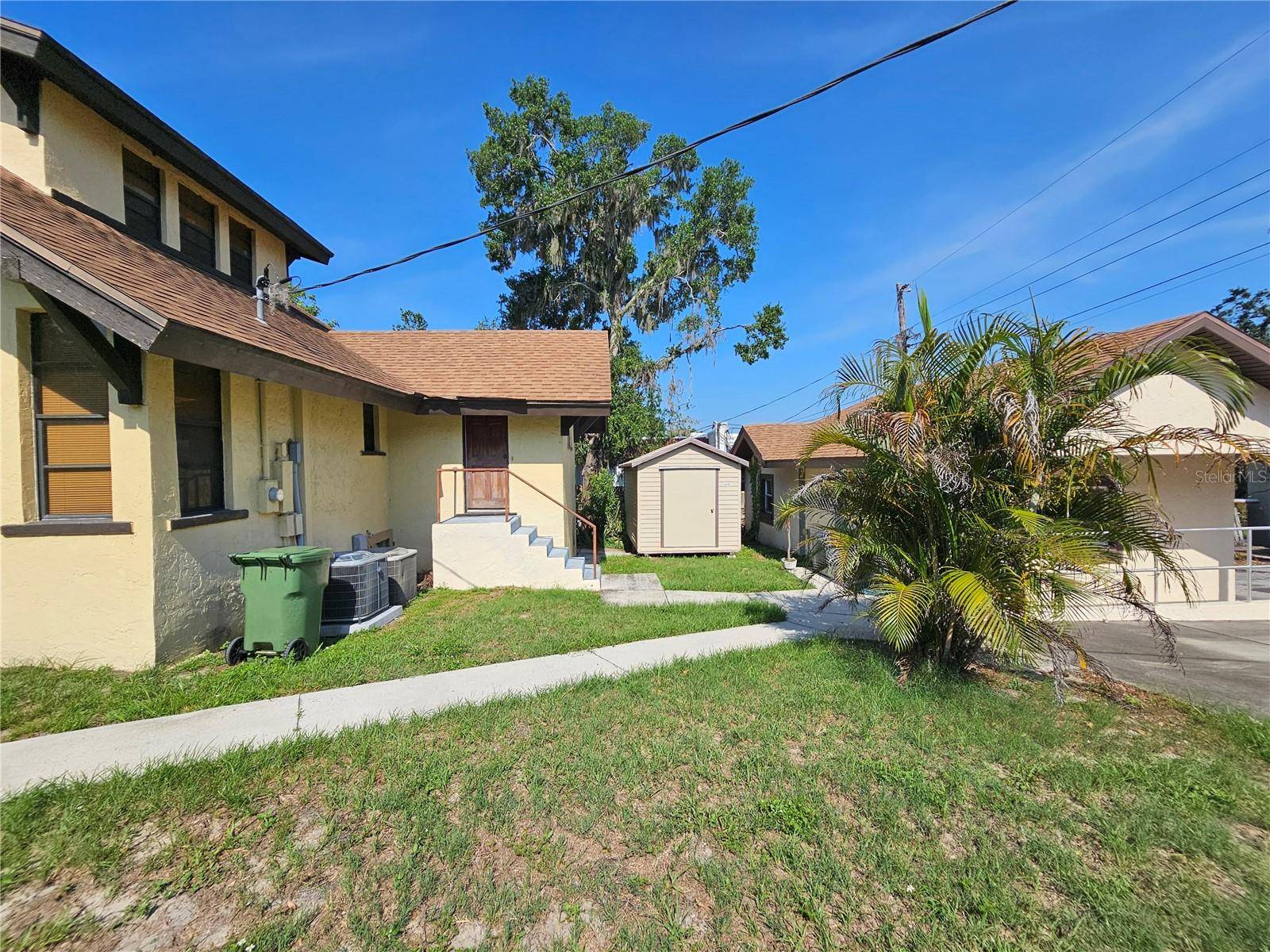 Winter Haven, FL 33880,737 W CENTRAL AVE