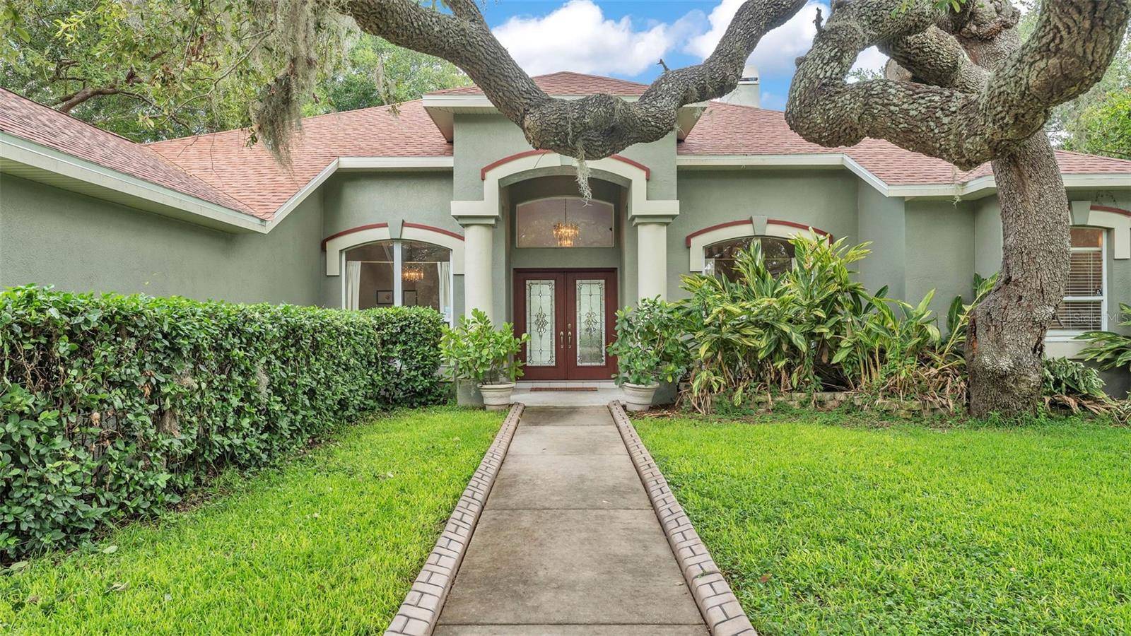 Valrico, FL 33596,2332 TIMBERGROVE DR