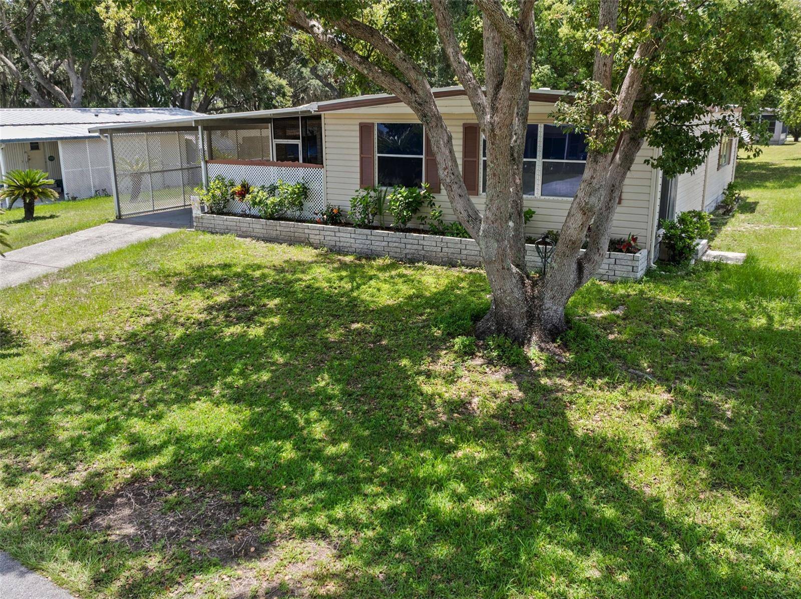 Polk City, FL 33868,5529 GOLDEN GATE BLVD