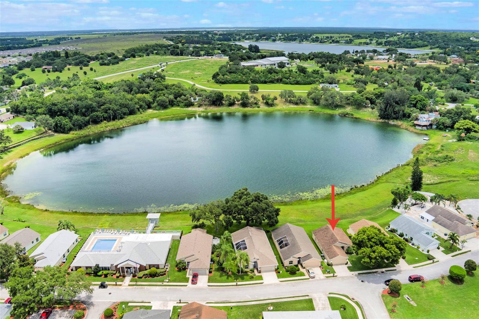 Lake Wales, FL 33859,464 LAKE SUZANNE DR