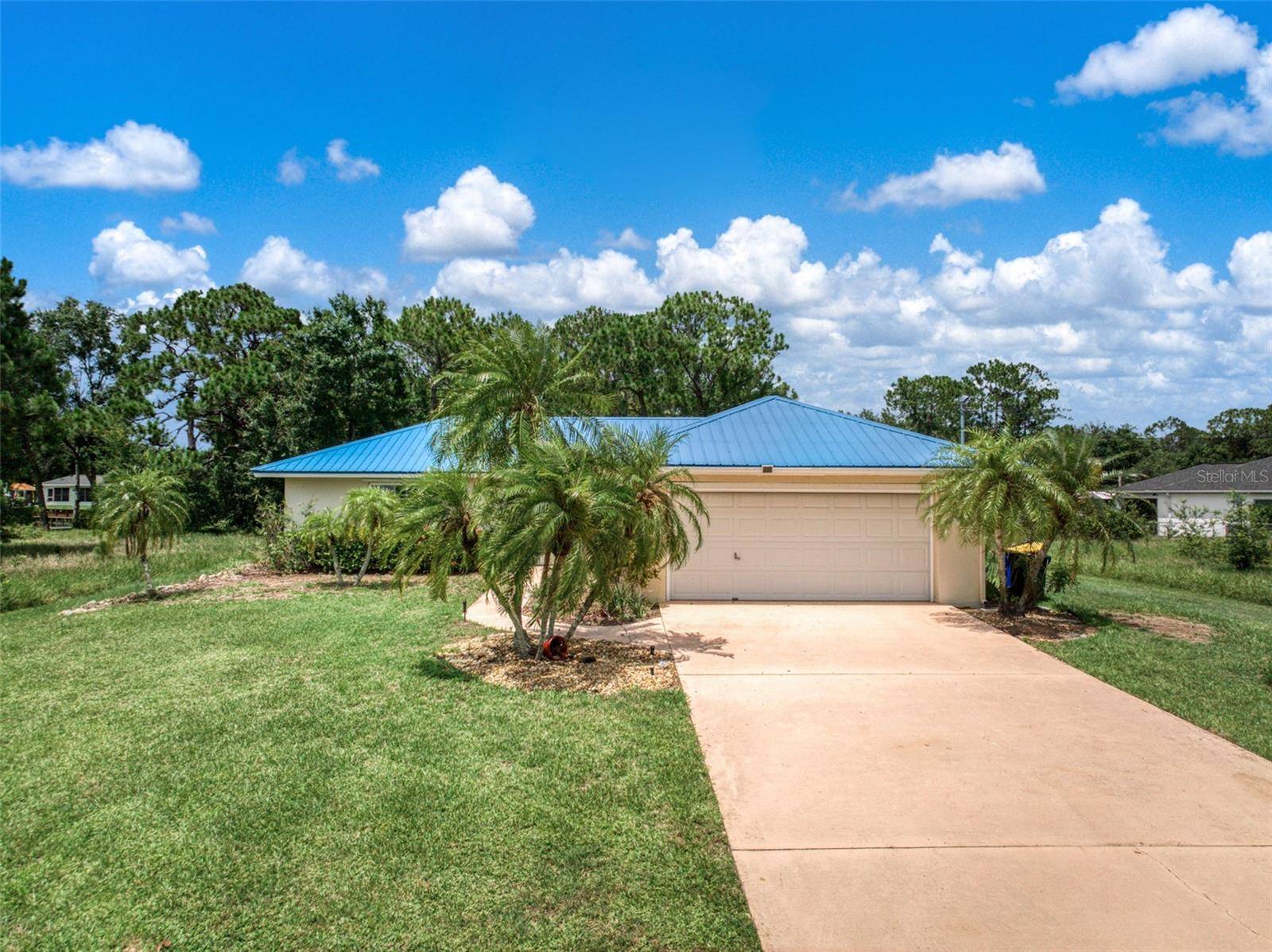 Lake Placid, FL 33852,127 BLUE MOON AVE