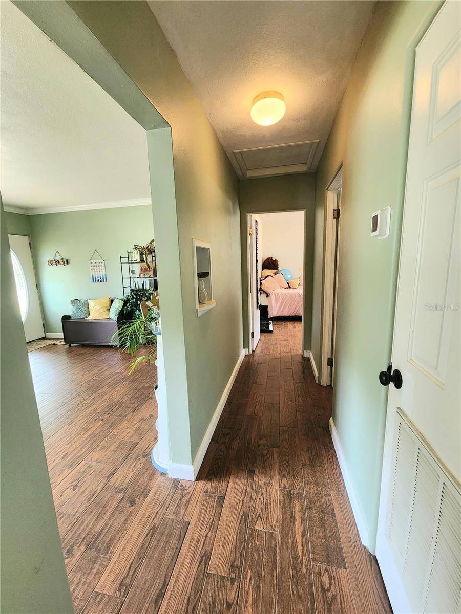 Lake Alfred, FL 33850,550 E THELMA ST