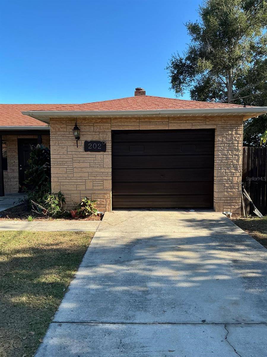 Eagle Lake, FL 33839,202 S BINGHAM ST