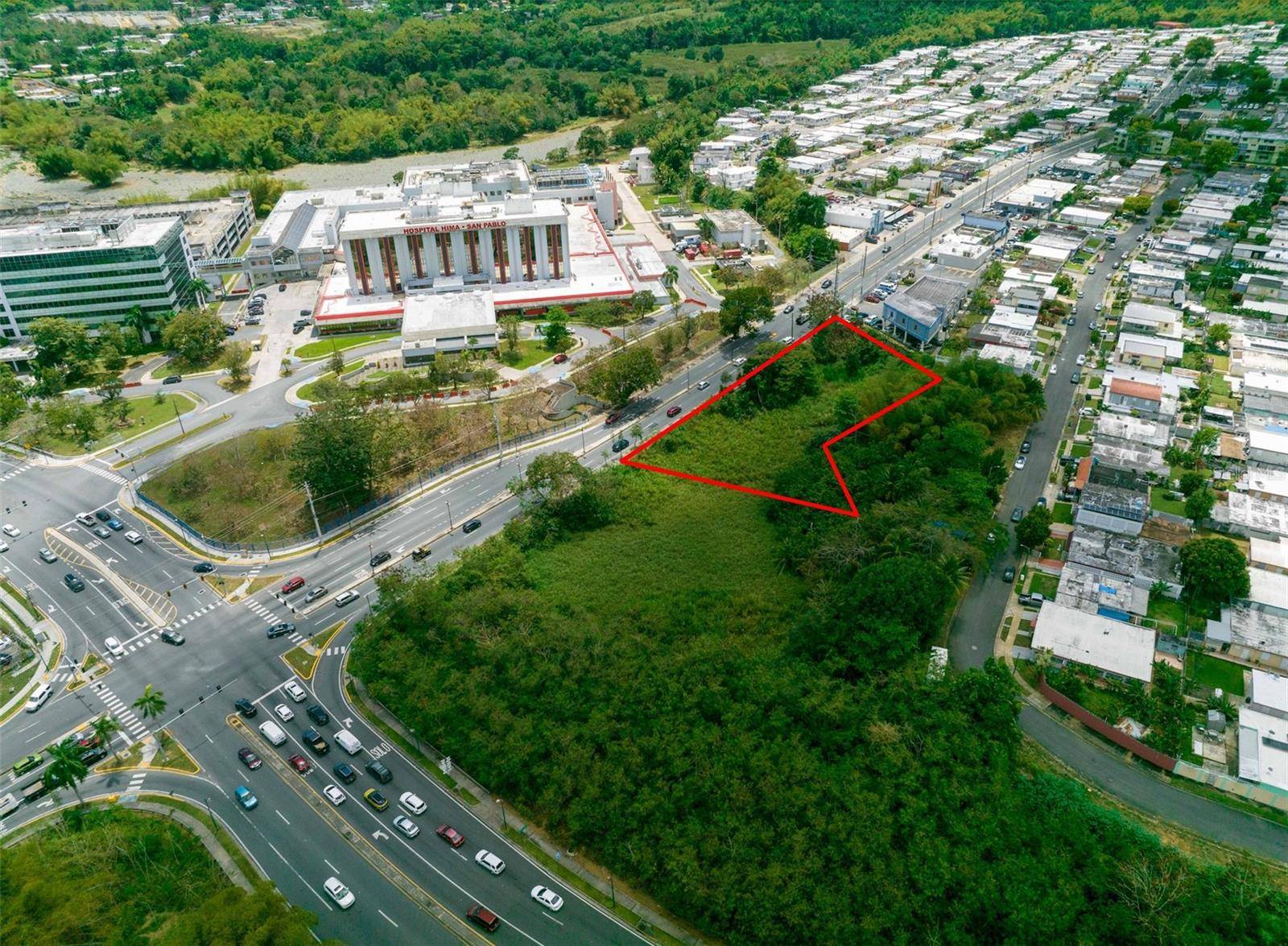 Caguas, PR 00725,Avenida Luis Muñoz Marin BARRIO TURABO #Lote 1