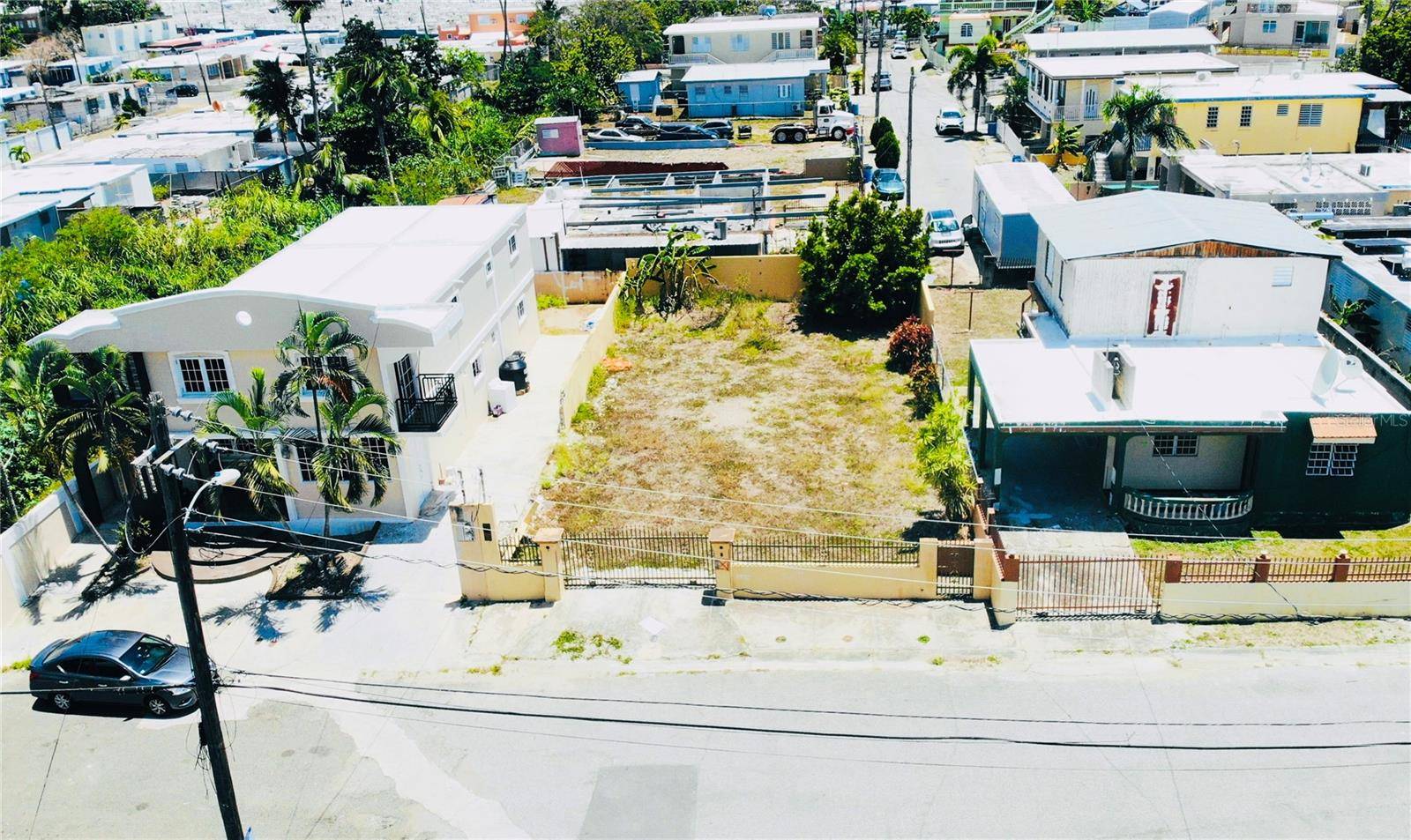 Yauco, PR 00698,ST AMAPOLA URB. ALTURAS DEL CAFETAL #B-10