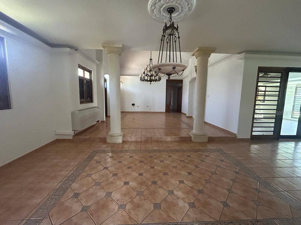 Vega Alta, PR 00692,3 CALLE 3 #C12
