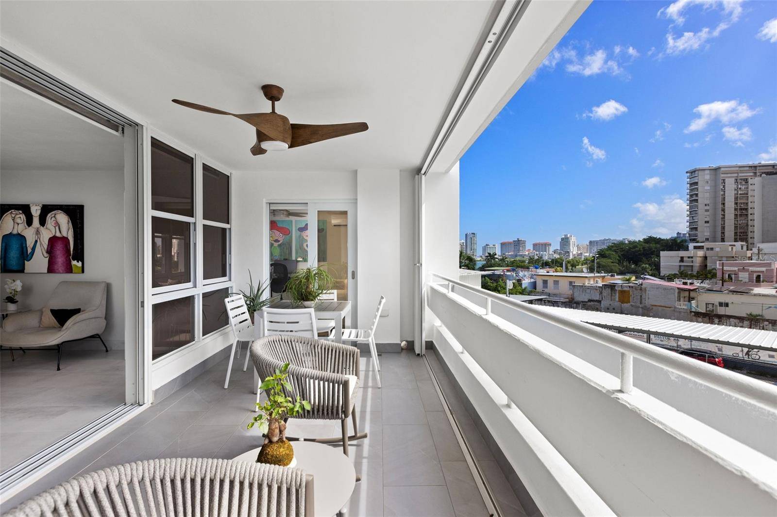 San Juan, PR 00907,613 AVE PONCE DE LEON #303