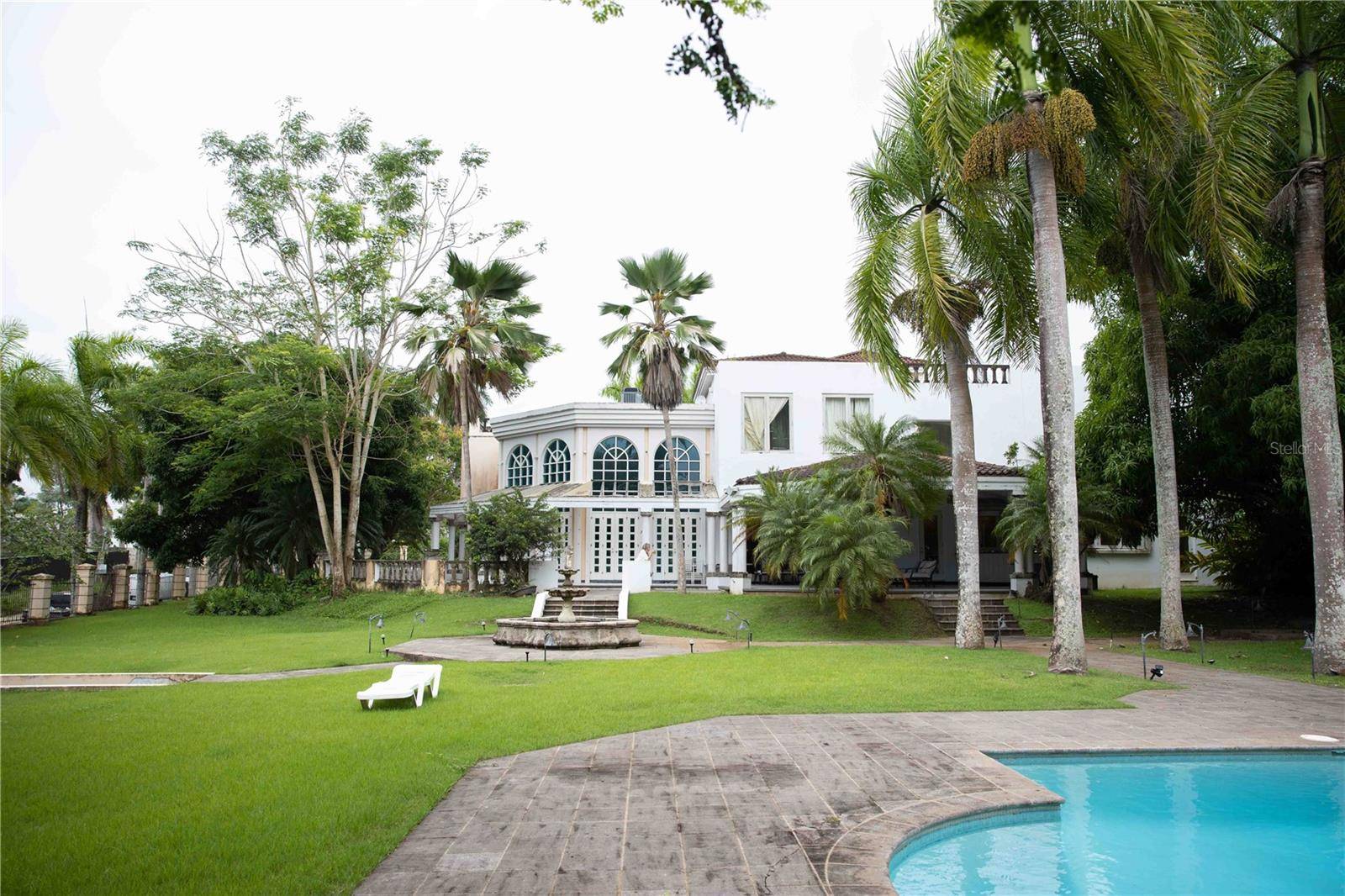 Guaynabo, PR 00968,5 CALLE CEREZO