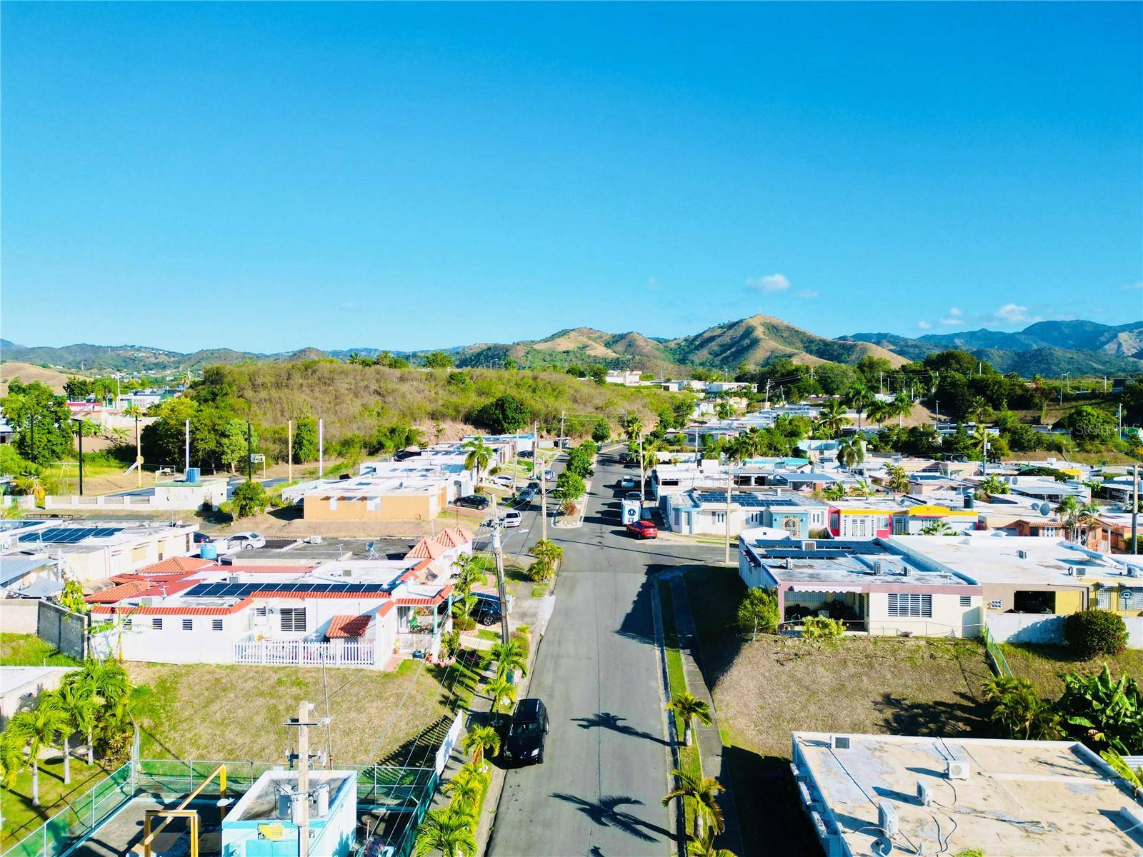 Yauco, PR 00698,KM.HM 3.2 CARR 371 BO ALMACIGO BAJO