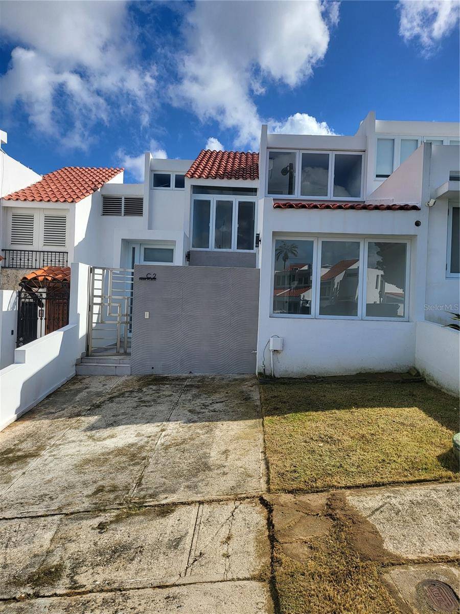 Guaynabo, PR 00966,C2 PARK PLACE STREET #C2