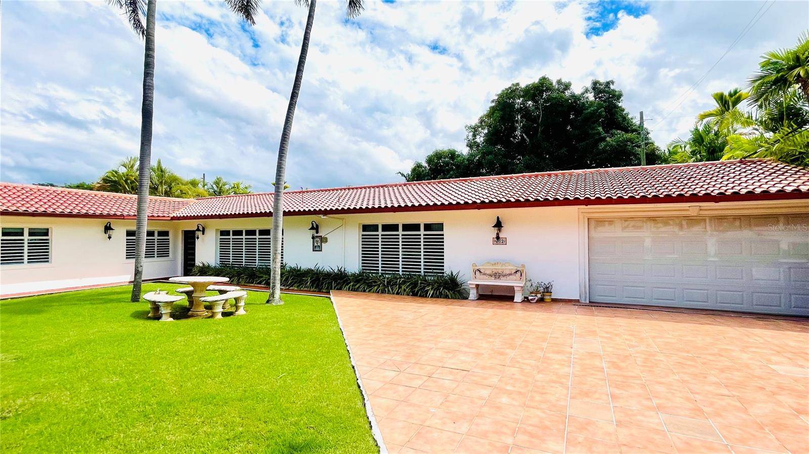 Guaynabo, PR 00966,Q-2 UNION STREET, GARDEN HILLS