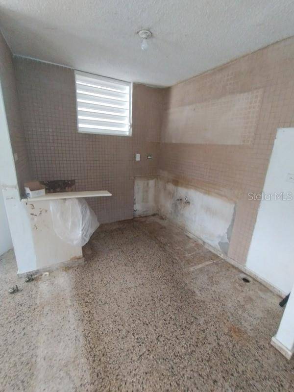 Comerio, PR 00782,25 A 25 St LA HACIENDA DEV.