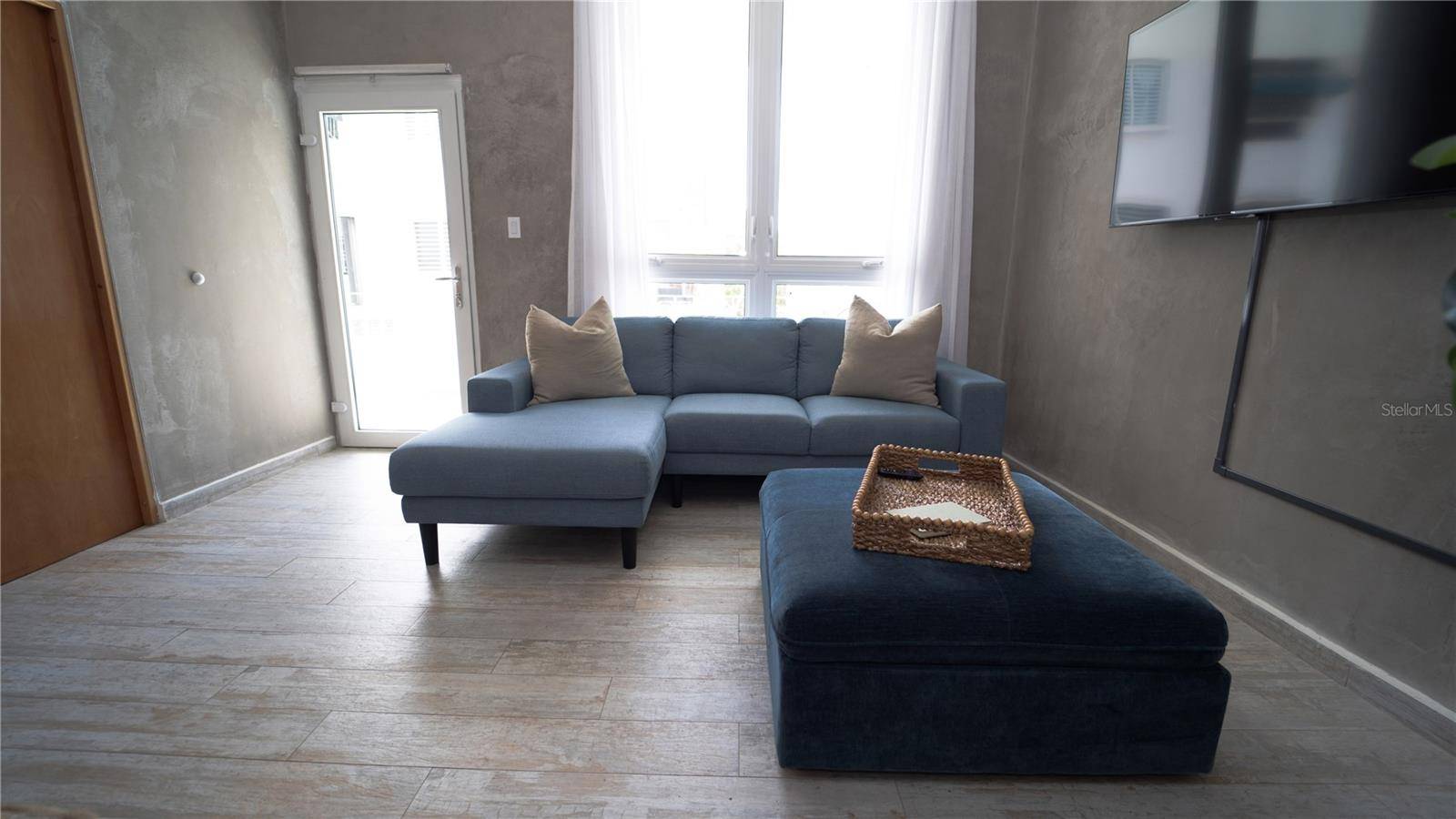 San Juan, PR 00907,604 CERRA ST #2B