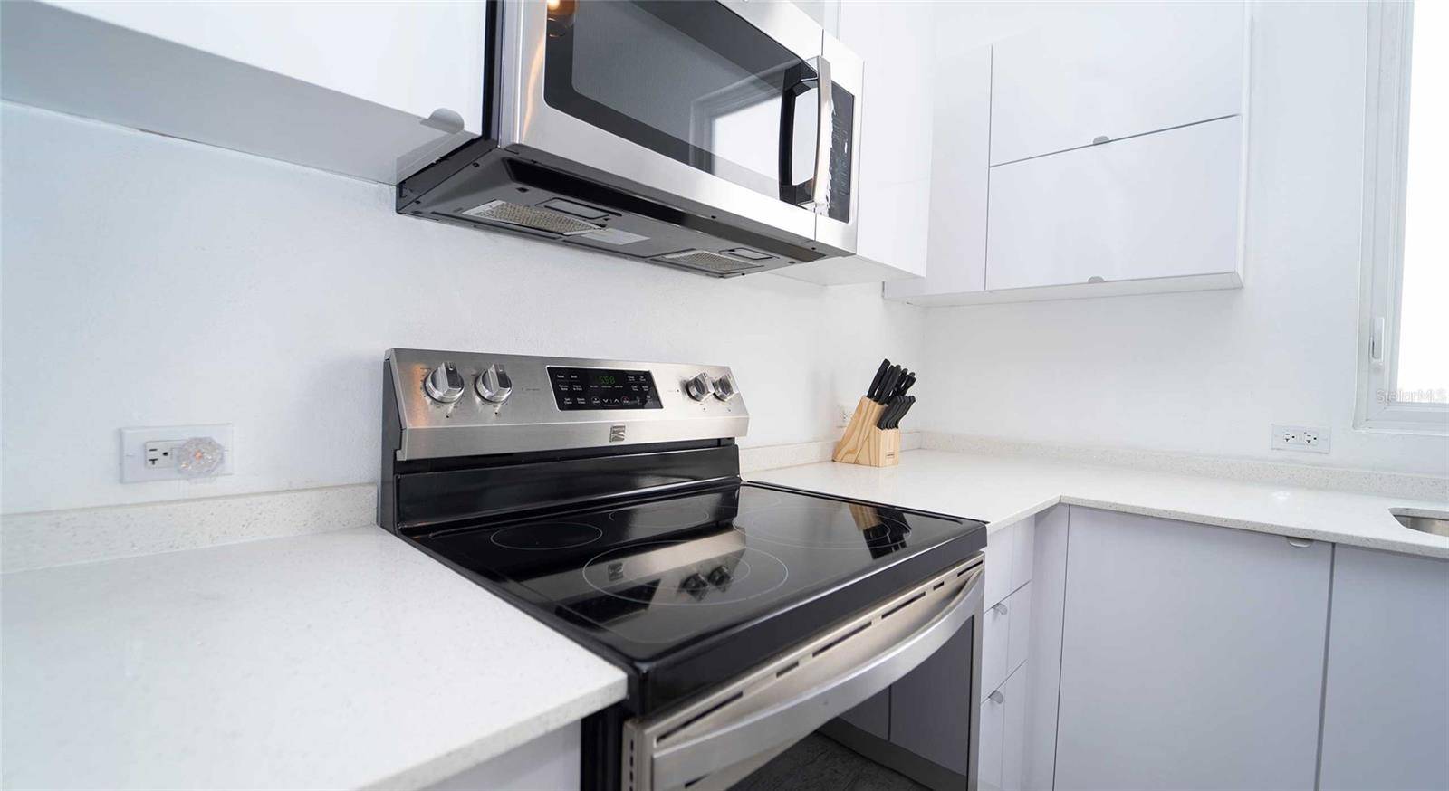 San Juan, PR 00907,604 CERRA ST #4B