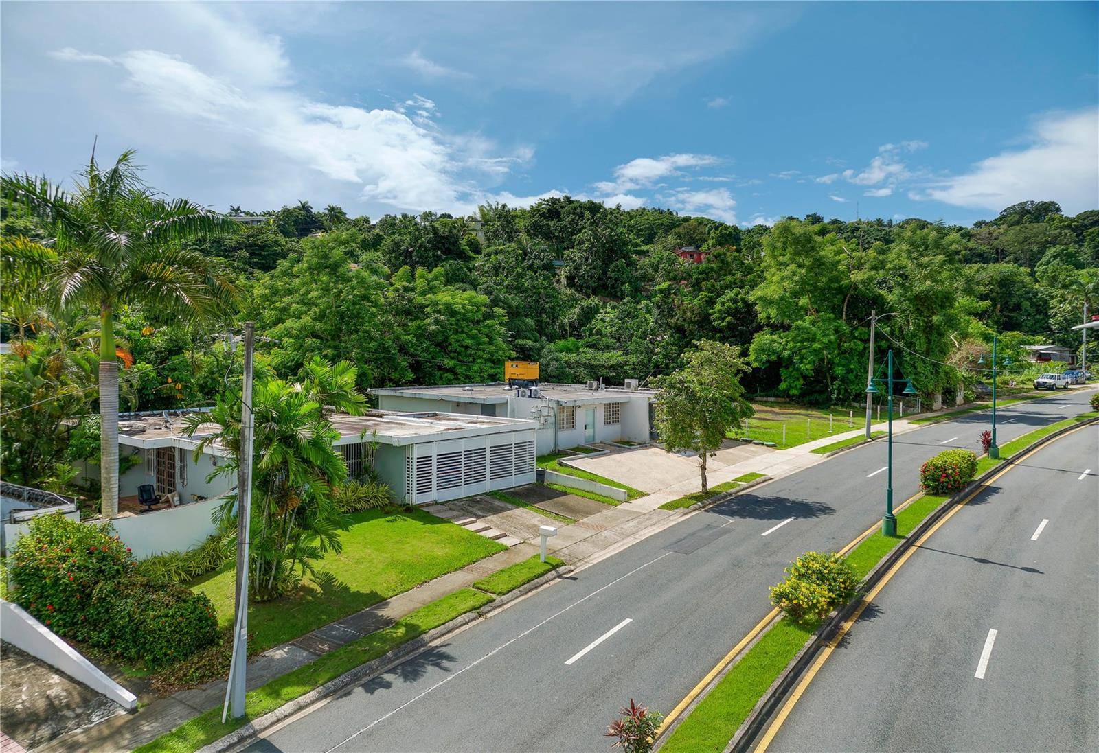 Guaynabo, 00969,1-2-3 SANTA ANA AVE