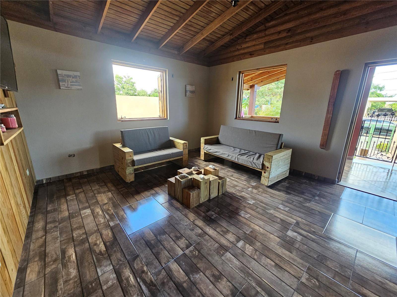 Cabo Rojo, PR 00623,CALLE 6 GG- 10 REPARTO SAMAN