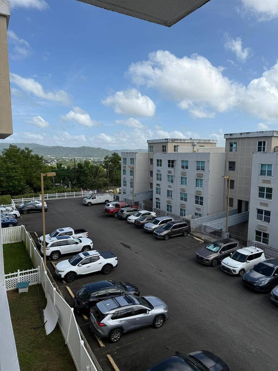 Caguas, PR 00727,1108 CONDOMINIO VISTAS DEL VALLE