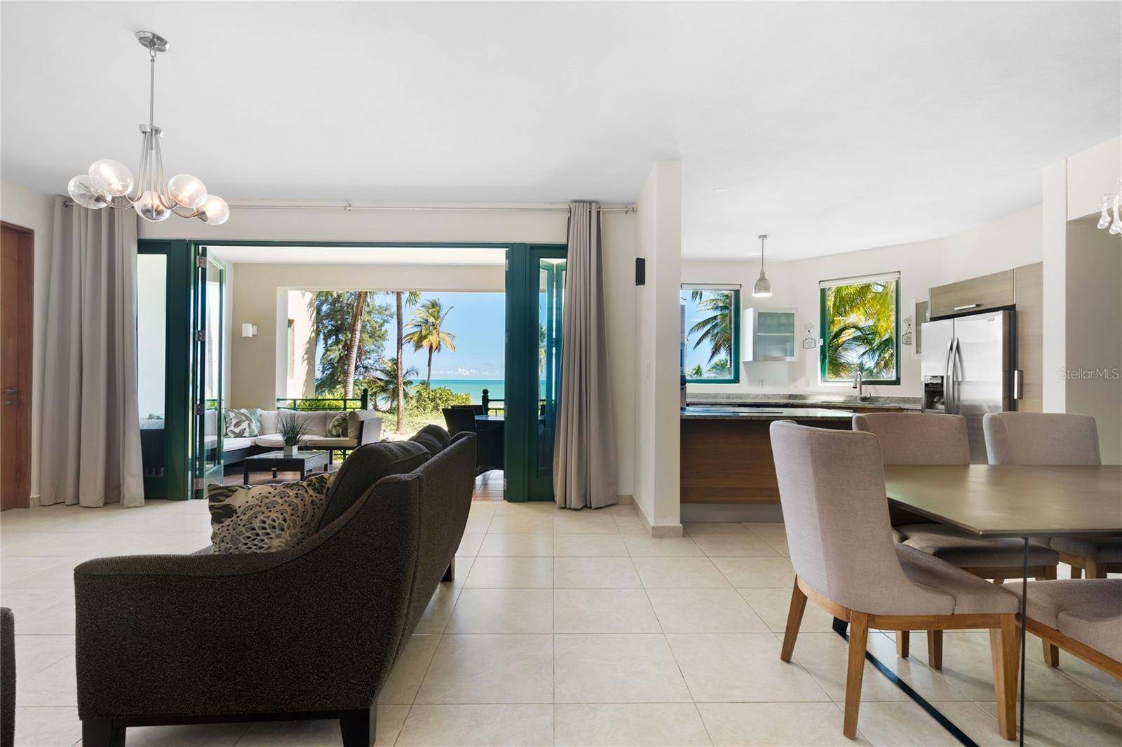Rio Grande, PR 00745,6000 BVLD RIO MAR #313