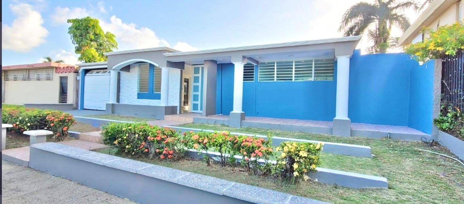 Carolina, PR 00983,Calle Almendro CQ-7 URB. VALLE ARRIBA HEIGHTS