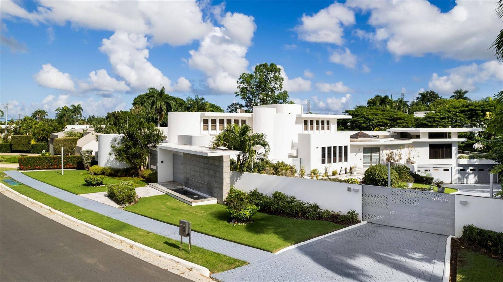 San Juan, PR 00927,155 MIMOSA ST