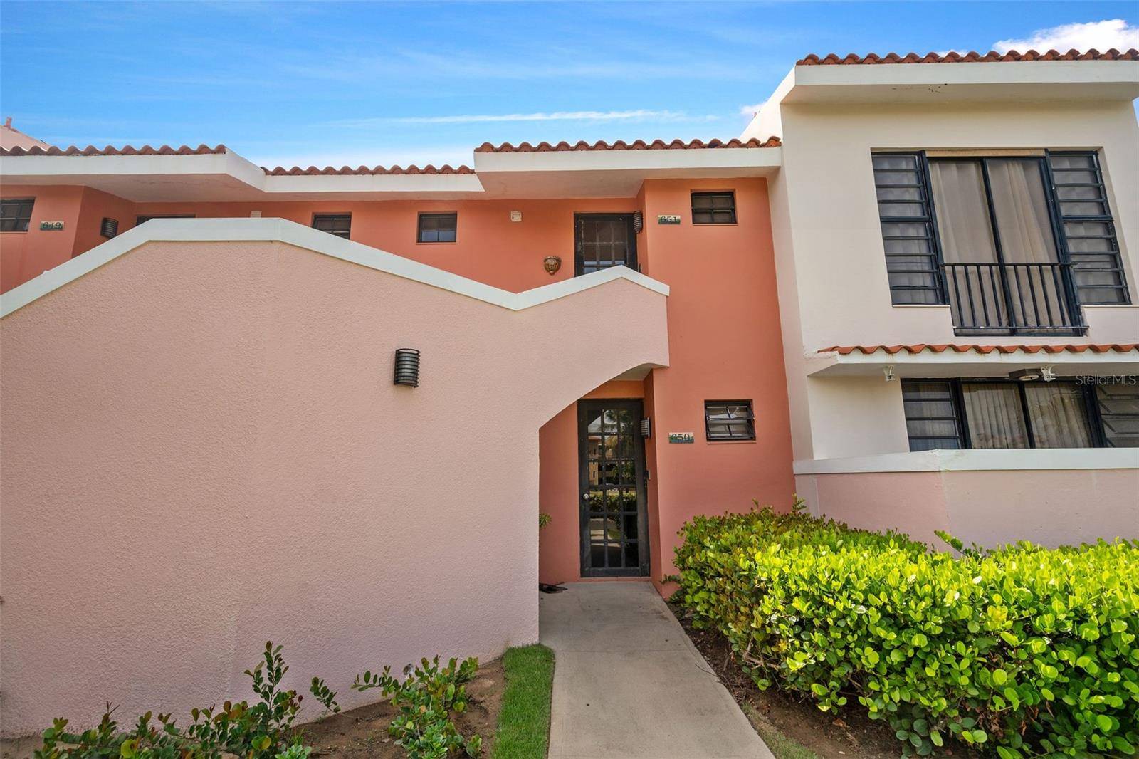 Humacao, PR 00791,CANDELERO DRIVE FAIRLAKES VILLAGE #651