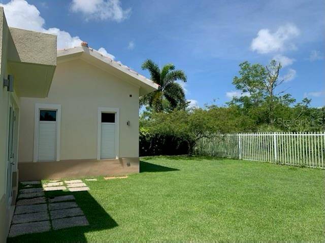 Humacao, PR 00791,111 CALLE