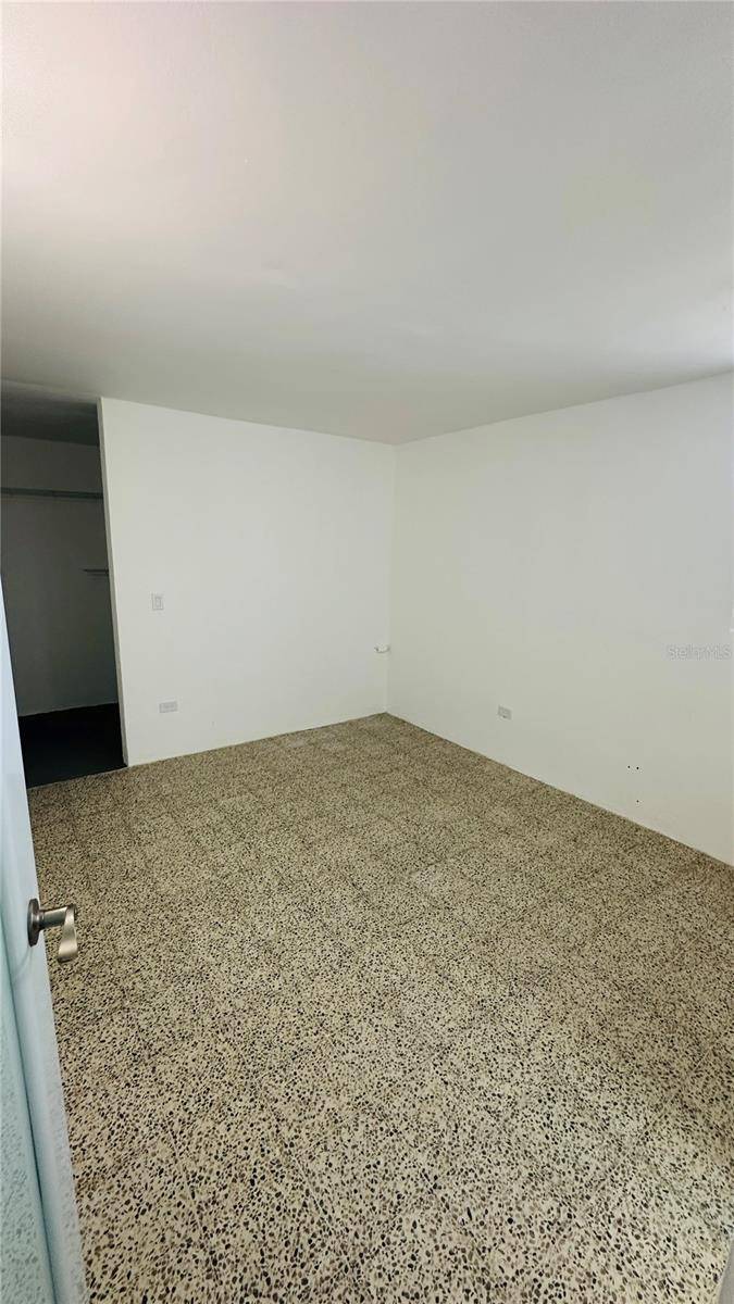 Fajardo, PR 00738,Santa Isidra II CALLE MARGINAL #190