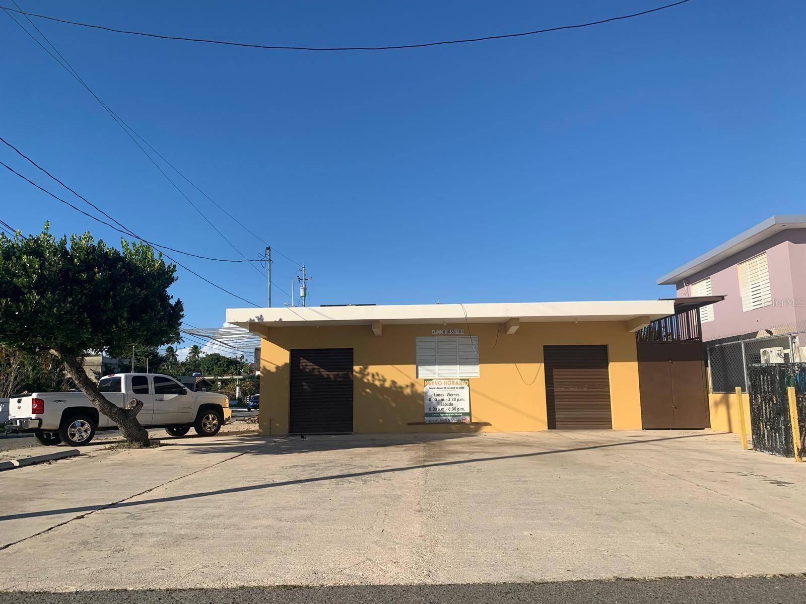 Isabela, PR 00662,8406 AVENIDA JOBOS