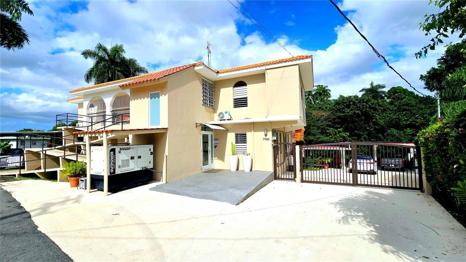 Bayamon, PR 00956,CARR. 167 BO. BUENA VISTA SECT. REPTO. ROSARIO #KM 13.9